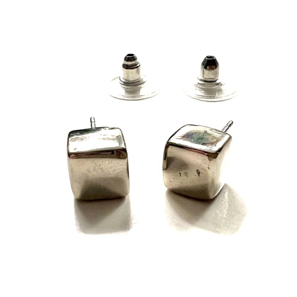 Silver Cube Stud Earrings - Picture 1 of 5